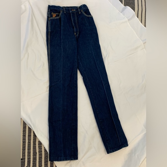 Vintage High Rise Zena Jeans - Picture 4 of 7